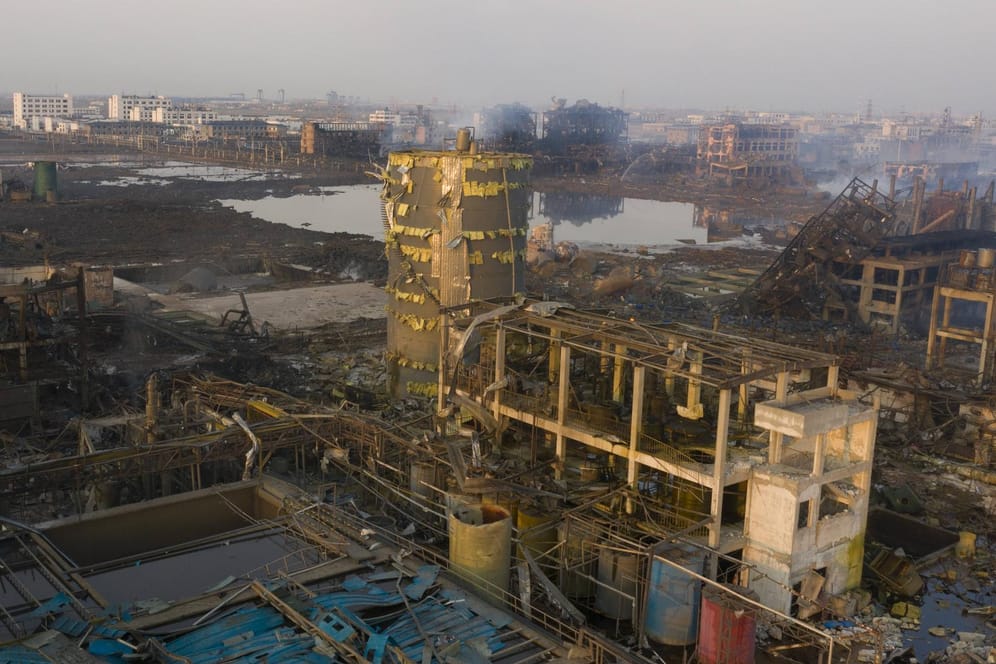 Der Chemiepark in Yancheng: Nach der Katastrophe liegt Vieles in Schutt und Asche.