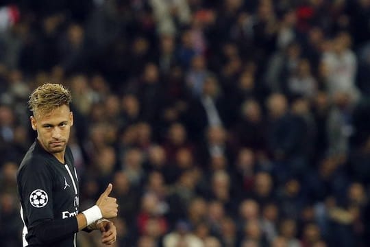 Nach den Worten seines Vaters soll Neymar bei PSG über eine Vertragsverlängerung verhandeln.