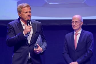 Oliver Kahn wurde zum "Besten Sportexperten" im Fernsehen gewählt.