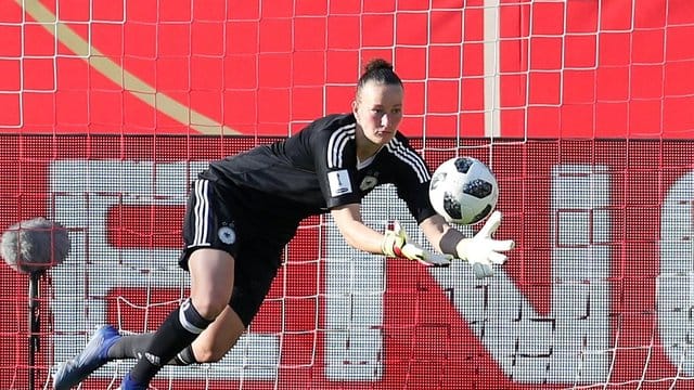 Die DFB-Frauen können wieder mit Almuth Schult auflaufen.