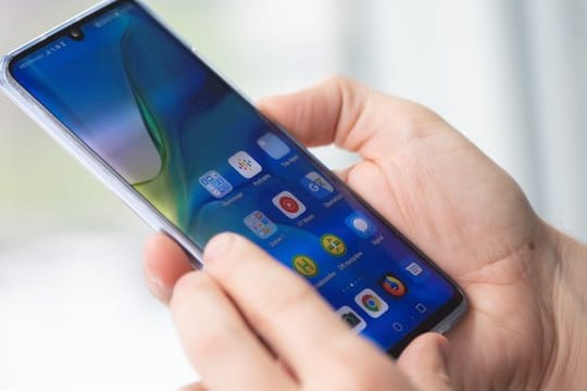 Als Betriebssystem installiert Huawei Googles Android 9 auf dem P30 Pro.