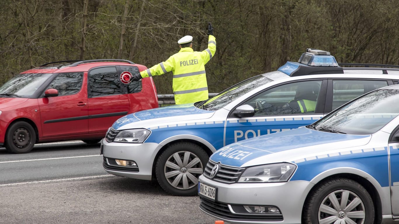 Polizeikontrollen auf der Autobahn: Die 39 Jahre alte Fahrerin kam nach der Kontrolle am vergangenen Mittwoch in Untersuchungshaft.