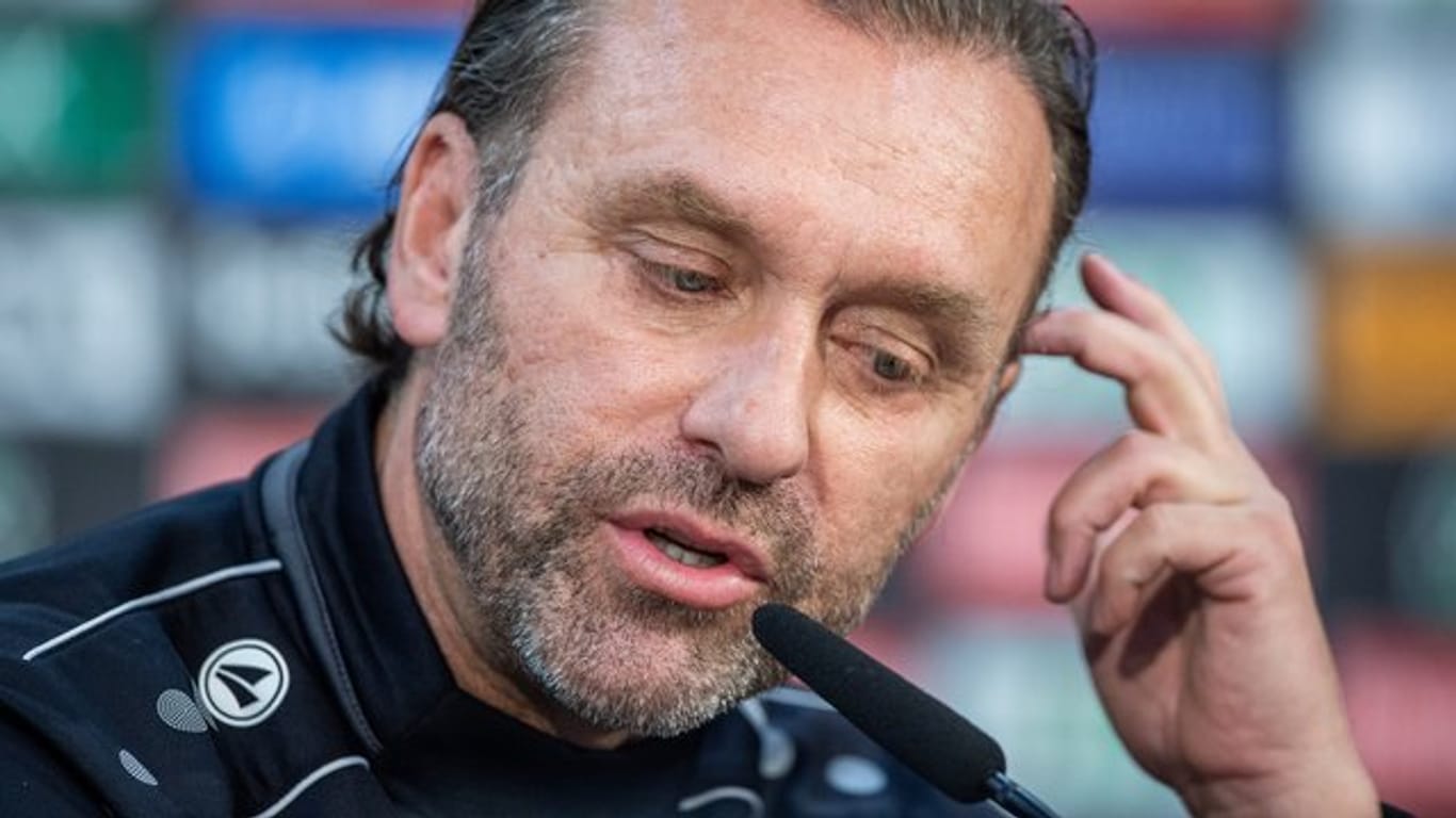 Von sieben Bundesliga-Partien mit Hannover 96 verlor Trainer Thomas Doll sechsmal.