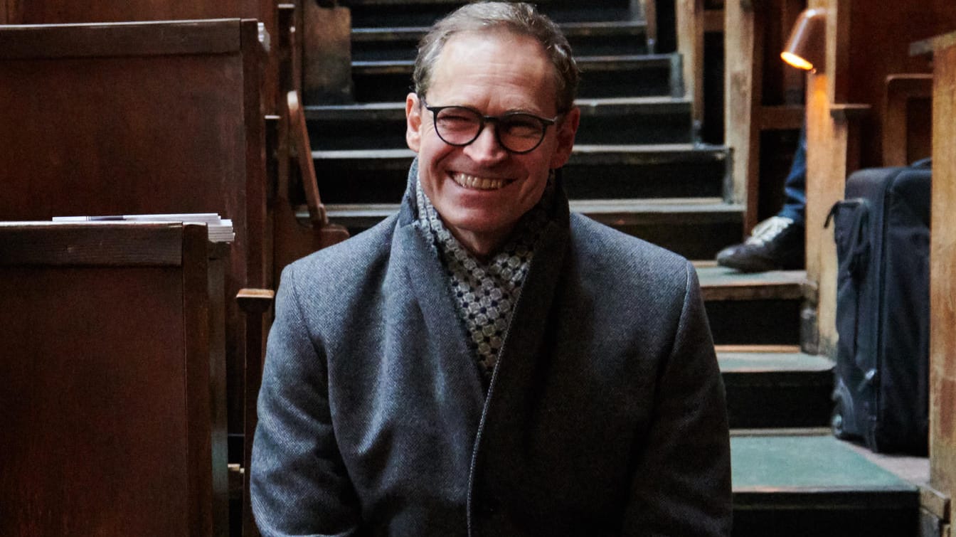 Michael Müller: Er ist Fan einer deutschen Serie. Michael Müller: Er ist Fan einer deutschen Serie.