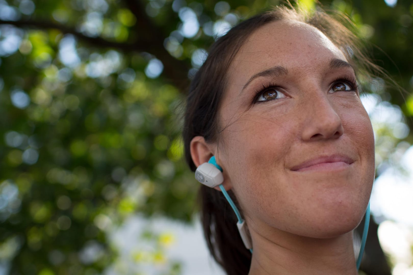 Wireless oder True Wireless (Archivbild): Wie Sie den passenden Bluetooth-Kopfhörer finden.