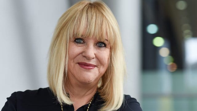 Frauen sind vorsichtiger, meint Patricia Riekel.