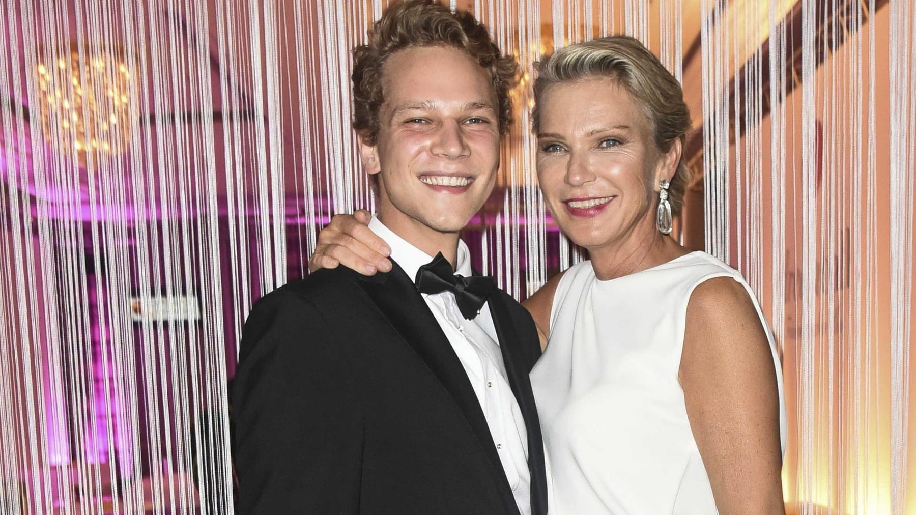 Stephanie Gräfin von Pfuel Erster Post nach dem Tod von Sohn Charly