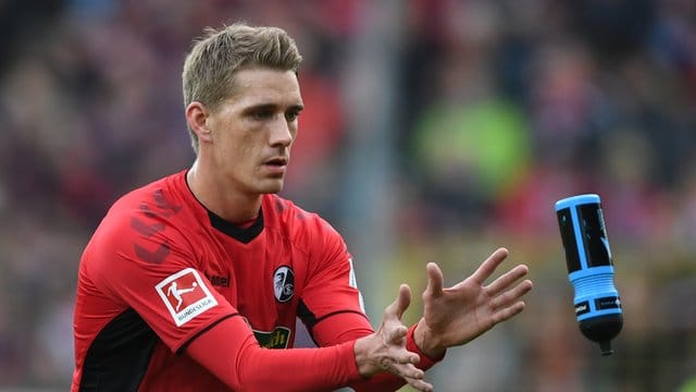 Fällt gegen den FC Bayern höchstwahrscheinlich aus: Nils Petersen. Fällt gegen den FC Bayern höchstwahrscheinlich aus: Nils Petersen.