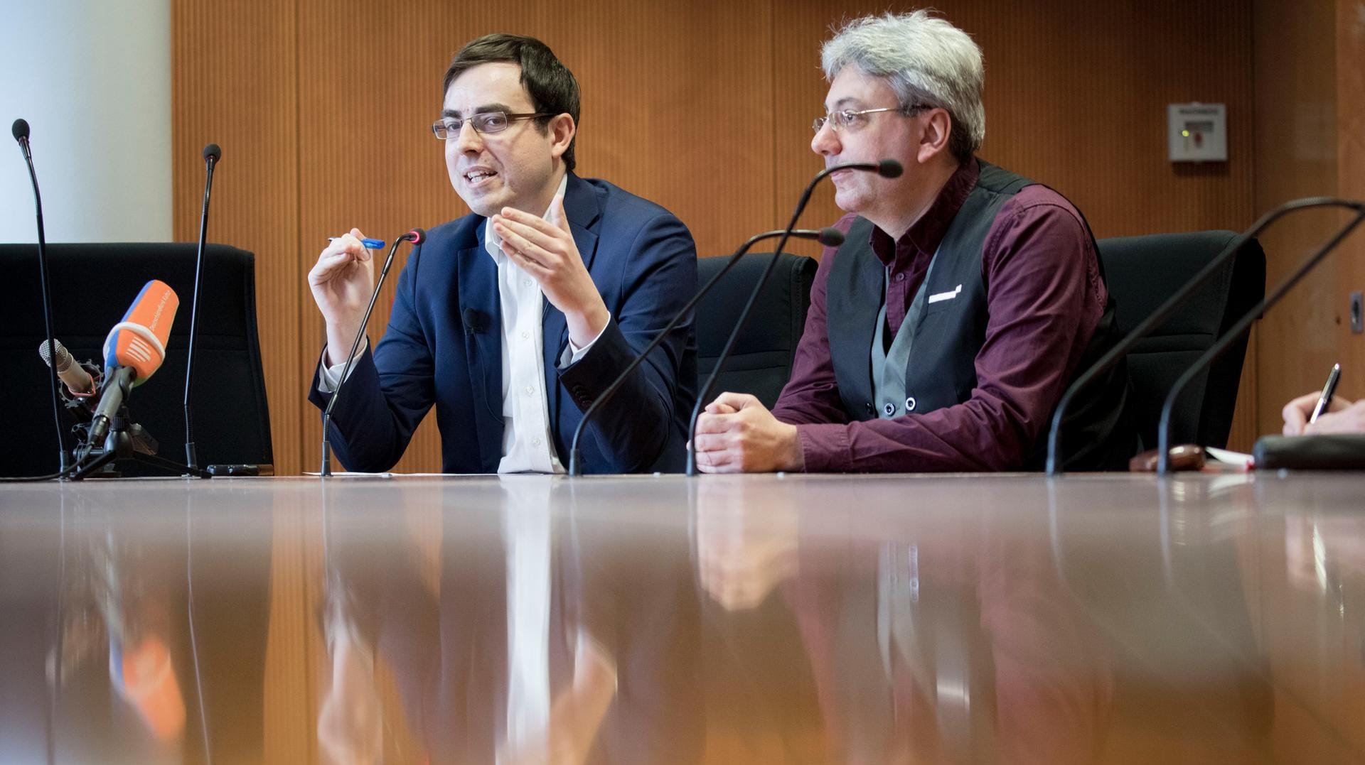 Anton Frieser (l.): Der AfD-Bundestagsabgeordnete ist auch Vorsitzender des neu gegründeten Vereins "Die Neudeutschen".