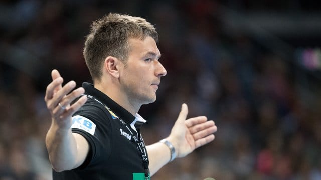 Vertraut gegen Polen auf sein angestammtes Personal: Handball-Bundestrainer Christian Prokop. Vertraut gegen Polen auf sein angestammtes Personal: Handball-Bundestrainer Christian Prokop.