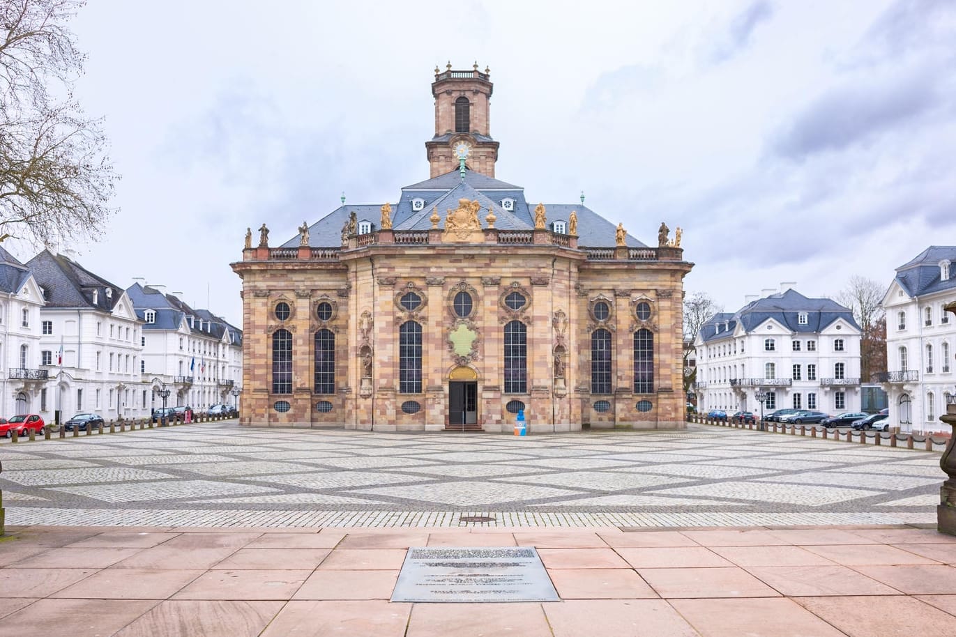 Ludwigskirche in Saarbrücken (Symbolbild): In der Stadt hat auch die Landesregierung des Saarlandes ihren Sitz.