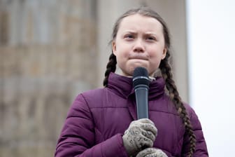 Greta Thunberg in Berlin: "Die älteren Generationen haben es nicht geschafft, die größte Krise der Menschheit zu meistern."