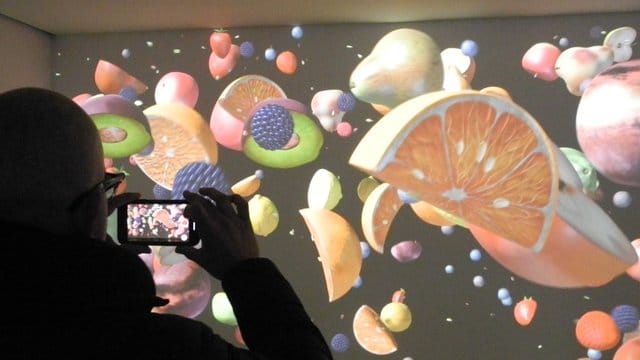 Eine Arbeit der Künstlerin Jennifer Steinkamp ist in der Ausstellung "Impeach" in der Galerie Lehmann Maupin in New York zu sehen. Eine Arbeit der Künstlerin Jennifer Steinkamp ist in der Ausstellung "Impeach" in der Galerie Lehmann Maupin in New York zu sehen.