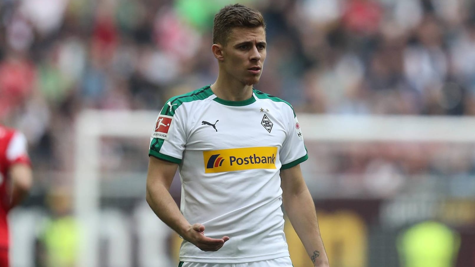 Fragender Blick: Gladbachs Thorgan Hazard im Spiel gegen Fortuna Düsseldorf.