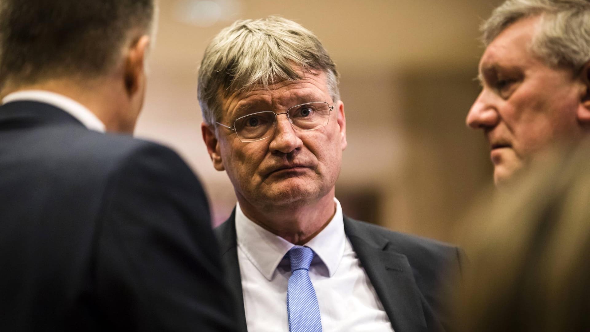 AfD-Chef Jörg Meuthen (M.): "Dexit"-Pläne kosteten die Partei mehr Sympathien als die Spendenaffäre.