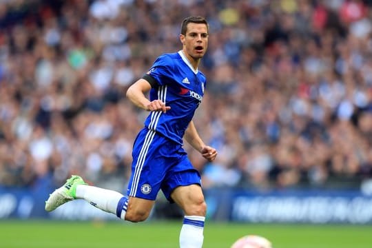 Chelseas Cesar Azpilicueta erzielte den Ausgleich bei Cardiff City.