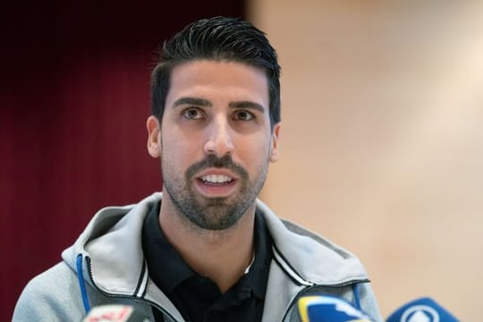 Khedira stand nach seiner Operation wieder eine volle Einheit auf dem Platz.