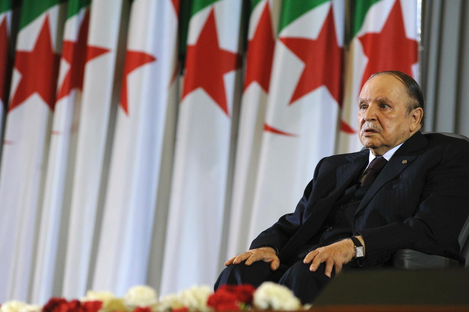 Abdelaziz Bouteflika: Der algerische Präsident hat nun einen Termin für seinen Rückzug genannt.
