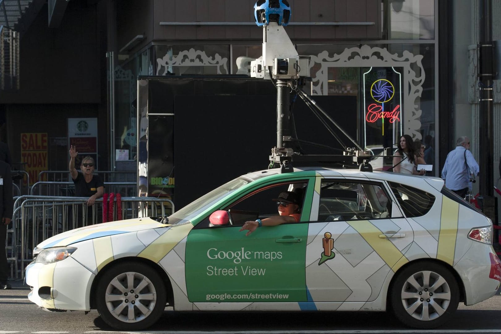 Kamera auf dem Dach: Seit 28. März sind für Google wieder Autos auf Tour, um Aufnahmen zu machen. Hier ein Archivfoto.
