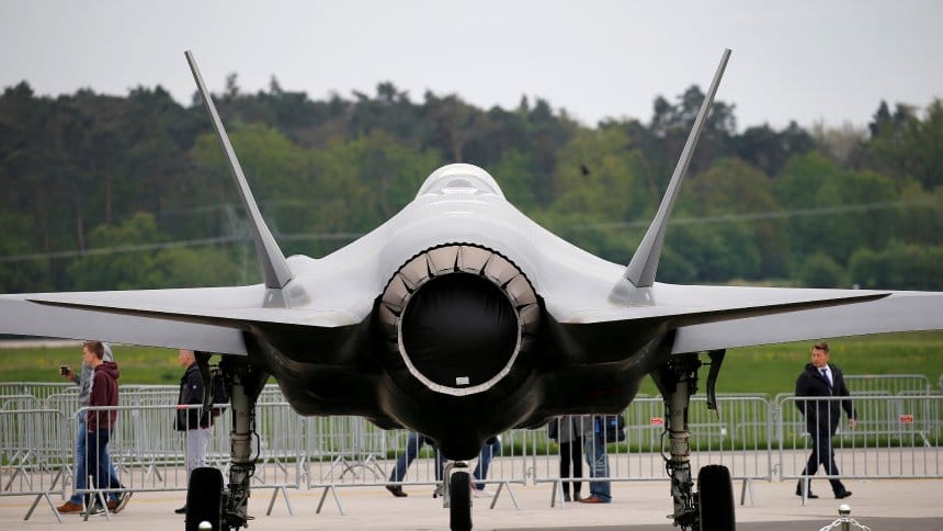 Ein Kampfjet des Typs Lockheed Martin F-35:Die Türkei hat mit der Regierung in Moskau den Kauf von S-400-Raketensystemen zur Flugabwehr vereinbart.