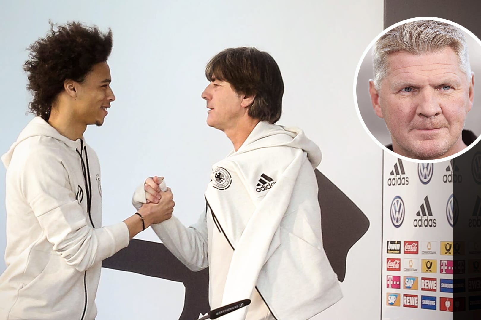 Leroy Sané und Joachim Löw bei einer DFB-Pressekonferenz.