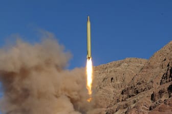 Ein Raketentest im Iran: EU-Partner zeigen sich besorgt über das Raketenprogramm des Landes.