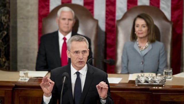 Nato-Generalsekretär Jens Stoltenberg spricht vor dem US-Kongress in Washington. Nato-Generalsekretär Jens Stoltenberg spricht vor dem US-Kongress in Washington.