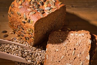 Kürbiskernbrot: Edeka ruft Brot auf Grund möglicher Metall- und Kunststoffteile im Produkt zurück.
