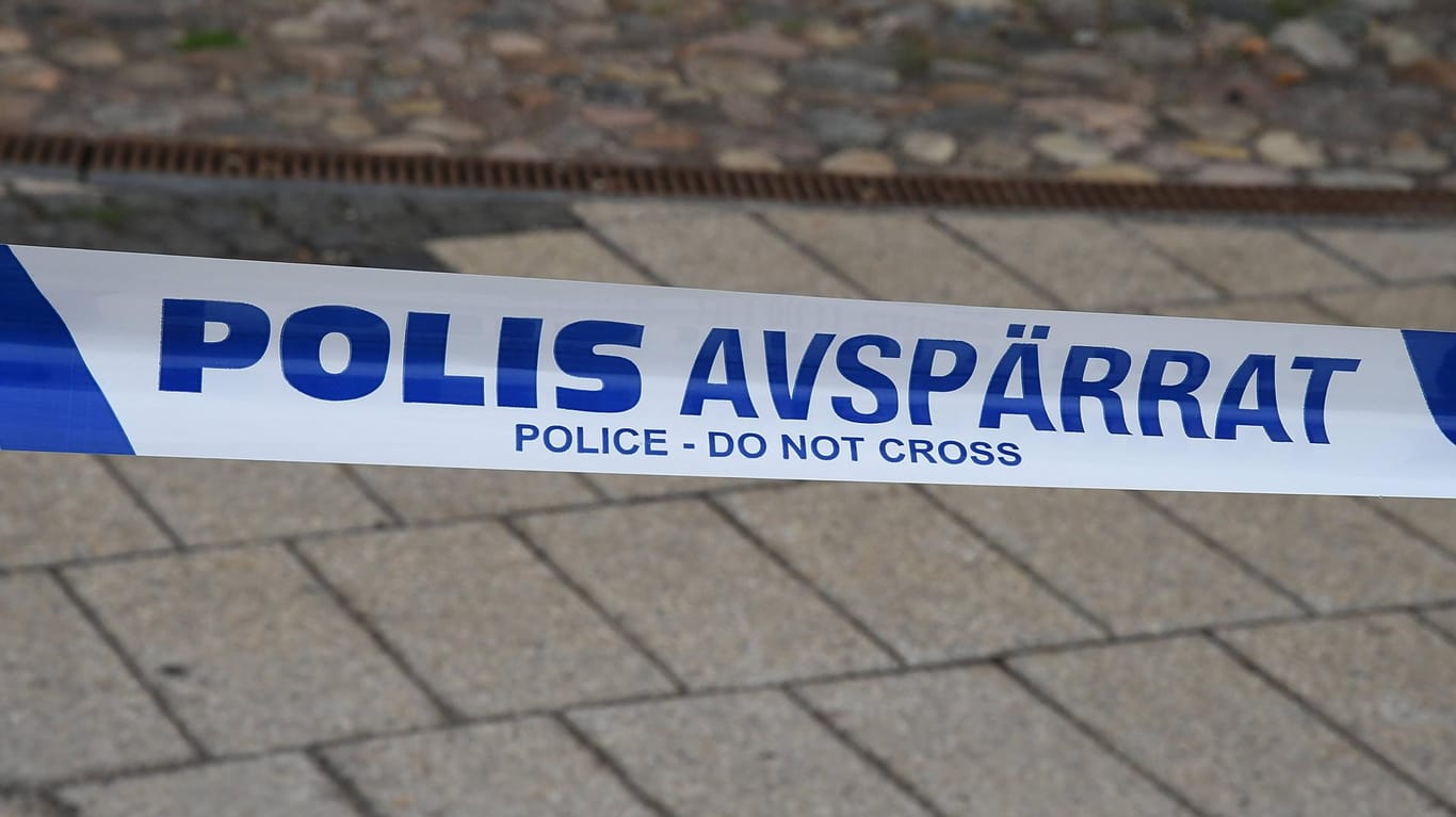 Nach einer Explosion in der Nähe einer Villa in der schwedischen Stadt Strängnäs sind mehrere Menschen ins Krankenhaus gebracht worden. (Symbolbild)