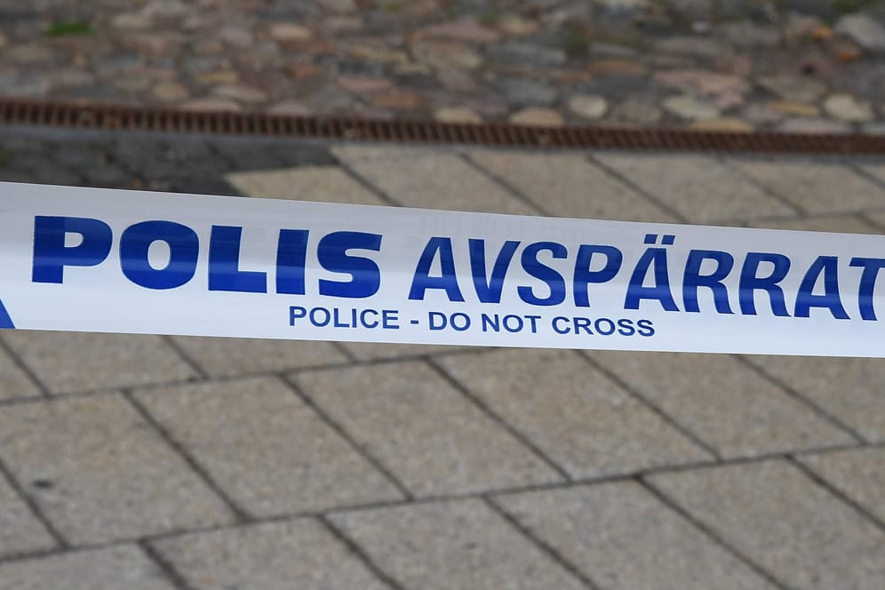 Nach einer Explosion in der Nähe einer Villa in der schwedischen Stadt Strängnäs sind mehrere Menschen ins Krankenhaus gebracht worden. (Symbolbild)