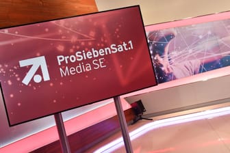 Logo von ProSiebenSat.1: Die Aktienwerte der Sendergruppe waren in den letzten 12 Monaten stark gesunken.