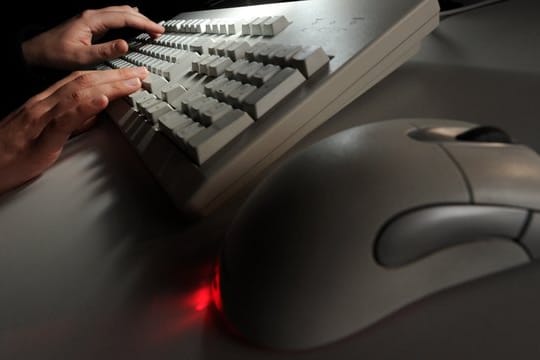 Vermeintliche Streamingdienste versuchen Nutzer in die teure Abofalle zu locken.