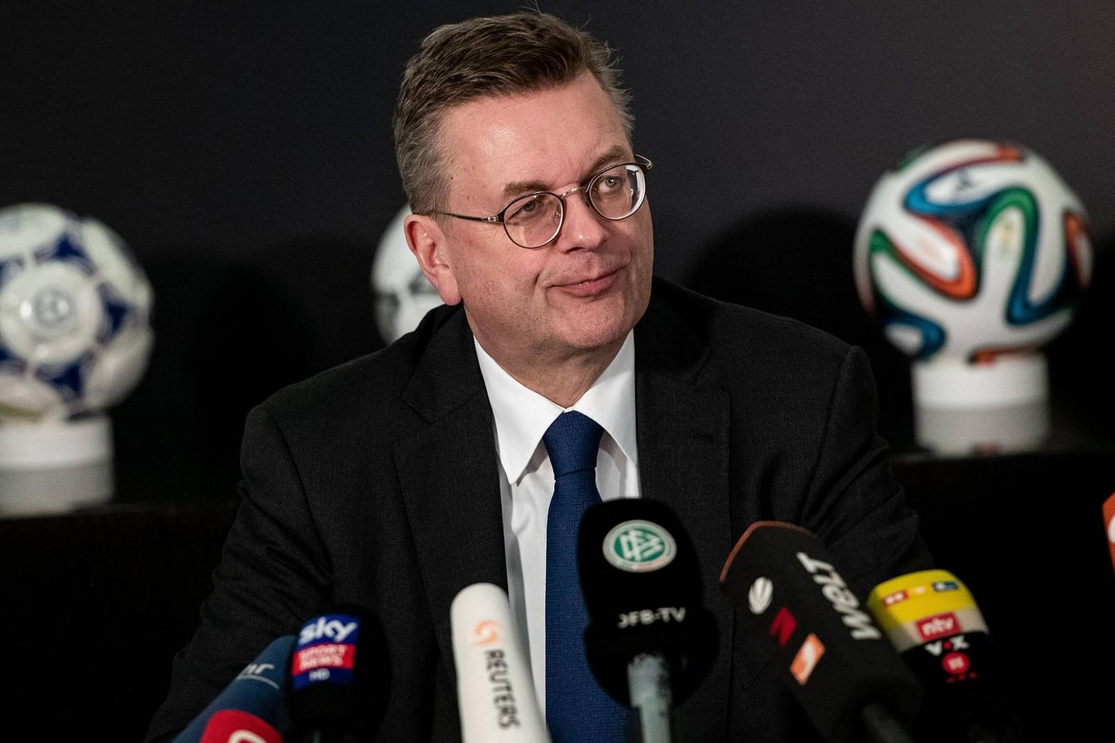 Uhrige Amtszeit: Reinhard Grindel ist nicht länger DFB-Präsident.