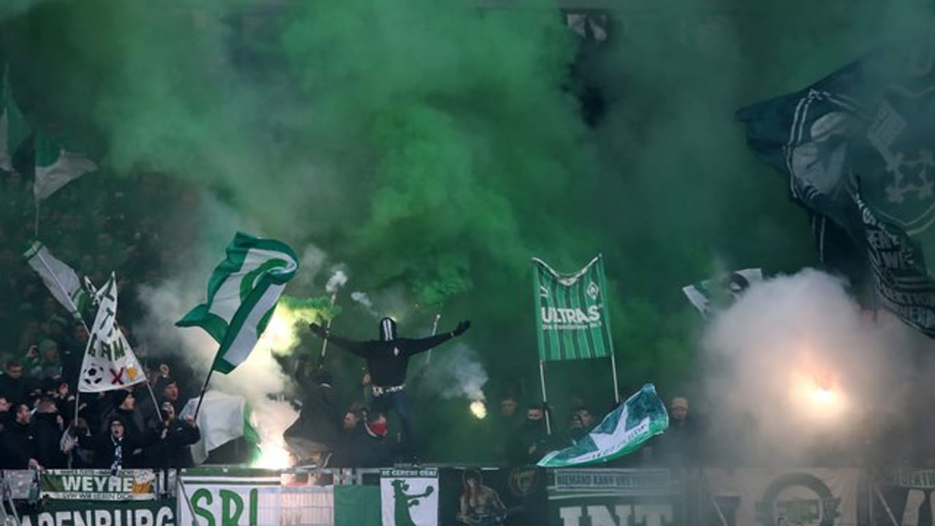 Die Werder-Fans brannten in Nürnberg am 2.