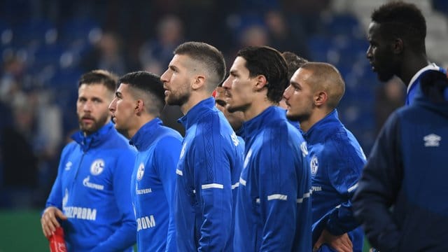 Nach dem gegen Werder Bremen verlorenen Viertelfinale im DFB-Pokal brauchen die Spieler von Schalke neue Motivation. Nach dem gegen Werder Bremen verlorenen Viertelfinale im DFB-Pokal brauchen die Spieler von Schalke neue Motivation.