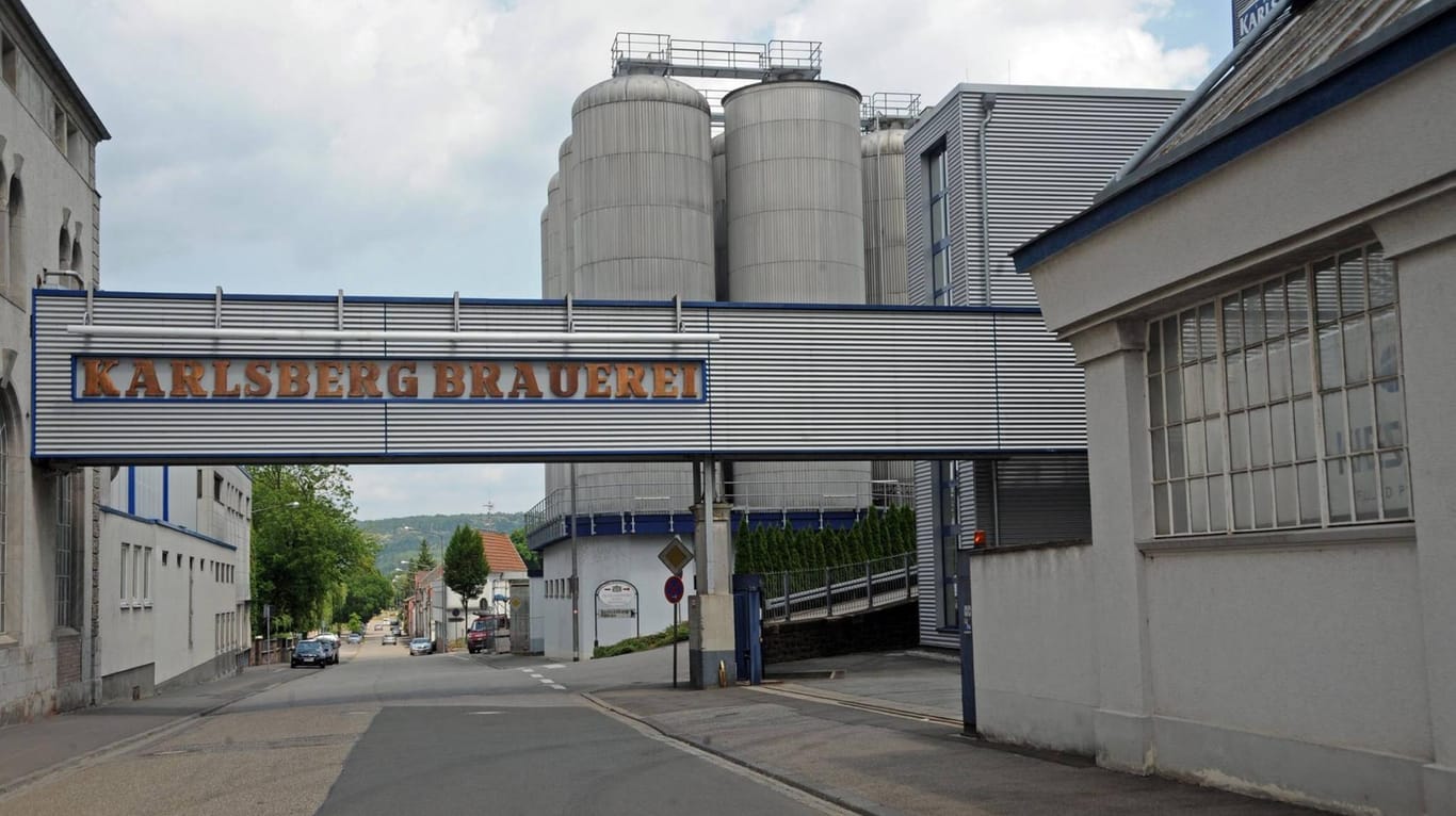 Auf dem Gelände der Karlsberg Brauerei in Homburg ist es in der Nacht zu einer Implosion gekommen. (Archivbild)