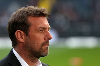 Stuttgarts Trainer Markus Weinzierl hat noch einen Vertrag bis 2020.