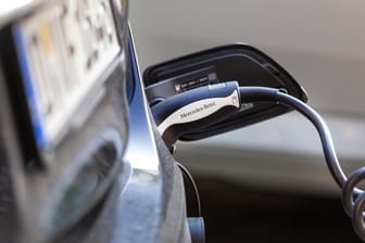 Mercedes-Benz-Elektroauto: Das Fahrzeug wird über eine Batterie angetrieben.