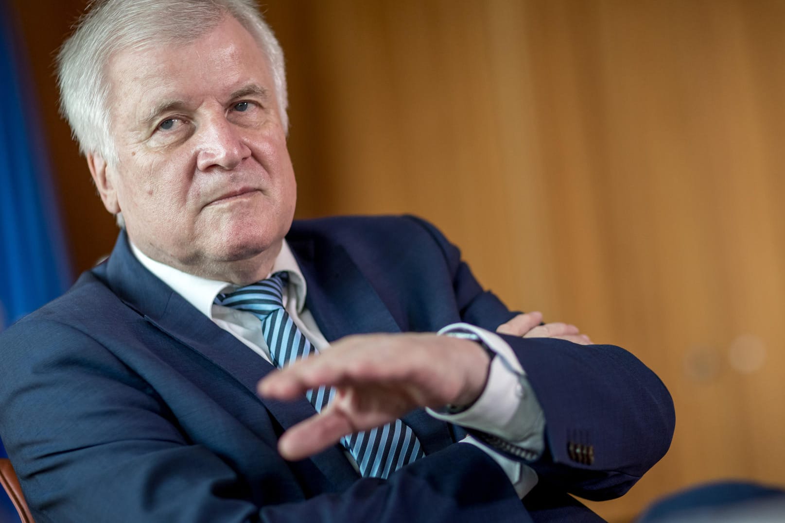 Horst Seehofer: Der deutsche Innenminister will vermeiden, dass deutsche IS-Kämpfer nach Deutschland zurückgeholt werden müssen, um sie vor Gericht zu stellen.