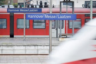 Der Bahnhof Hannover Messe/Laatzen wird für eine Woche zum Ersatz-Halt für viele Fernzüge.