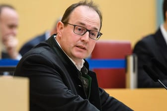 Markus Plenk: Der AfD-Fraktionschef im bayerischen Landtag verlässt seine Partei.
