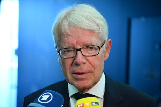 Reinhard Rauball ist derzeit der Interimspräsident des DFB.