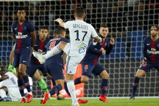 Straßburgs Anthony Goncalves erzielte das zweite Tor seiner Mannschaft.