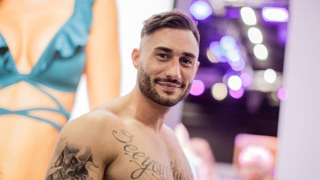 Der Influencer Florian Buchholz, aufgenommen auf der Fitnessmesse Fibo.