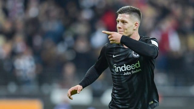 Mit Eintracht Frankfurt kehrt Luka Jovic in der Europa League an seine alte Wirkungsstätte bei Benfica Lissabon zurück. Mit Eintracht Frankfurt kehrt Luka Jovic in der Europa League an seine alte Wirkungsstätte bei Benfica Lissabon zurück.
