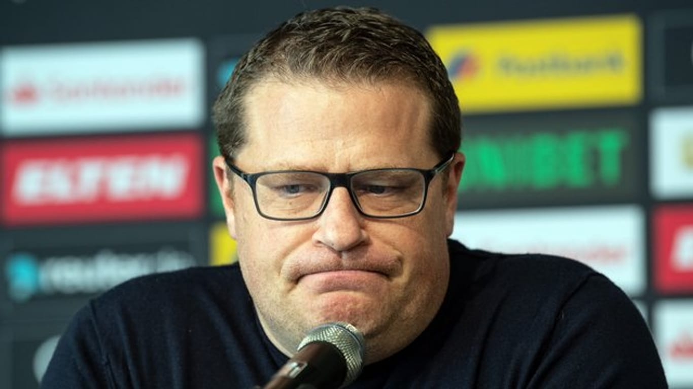 Borussia Mönchengladbachs Sportdirektor Max Eberl äußert sich zur vorzeitigen Trennung von Trainer Dieter Hecking.