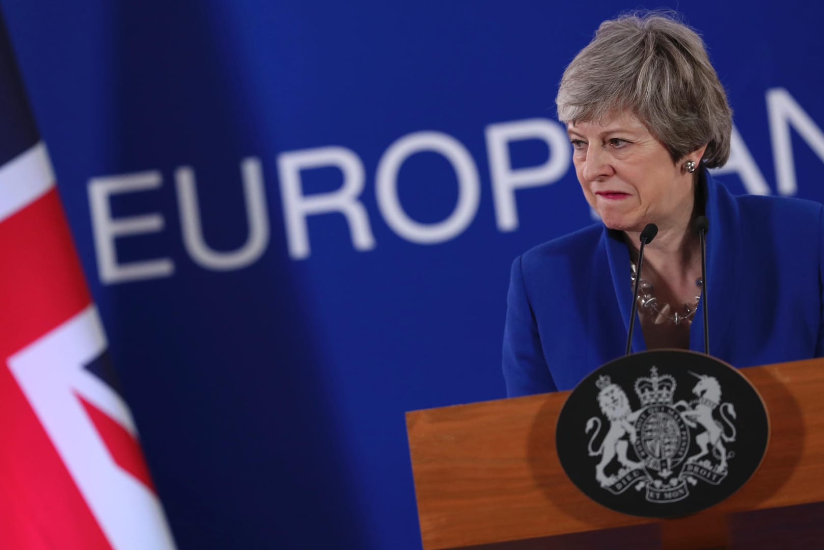 Theresa May auf der Pressekonferenz zum Abschluss des EU-Gipfels: Sie hat mehr Zeit bekommen, doch noch einen Brexit auf die Beine zu stellen.