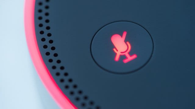 Amazon hat zum Teil Alexa-Sprachbefehle abtippen lassen. Amazon hat zum Teil Alexa-Sprachbefehle abtippen lassen.