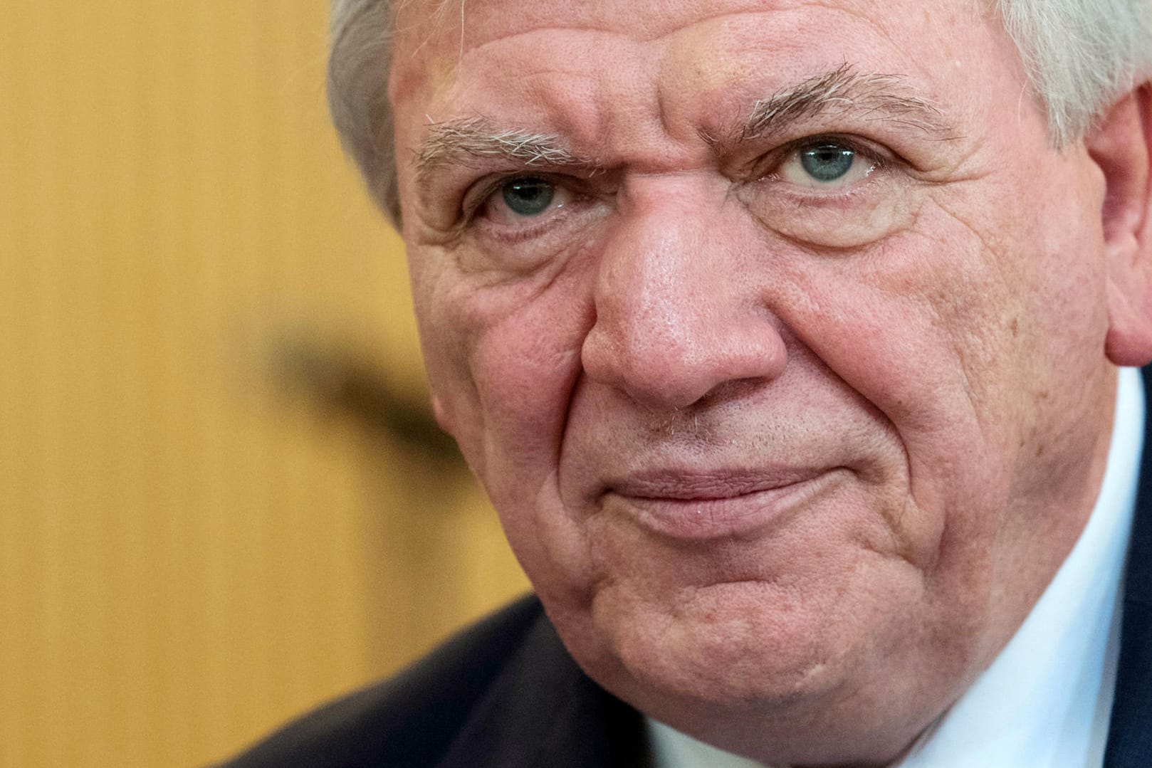 Volker Bouffier: Der hessische Ministerpräsident ging seinem Amt trotz Erkrankung weiter nach. (Archivbild)