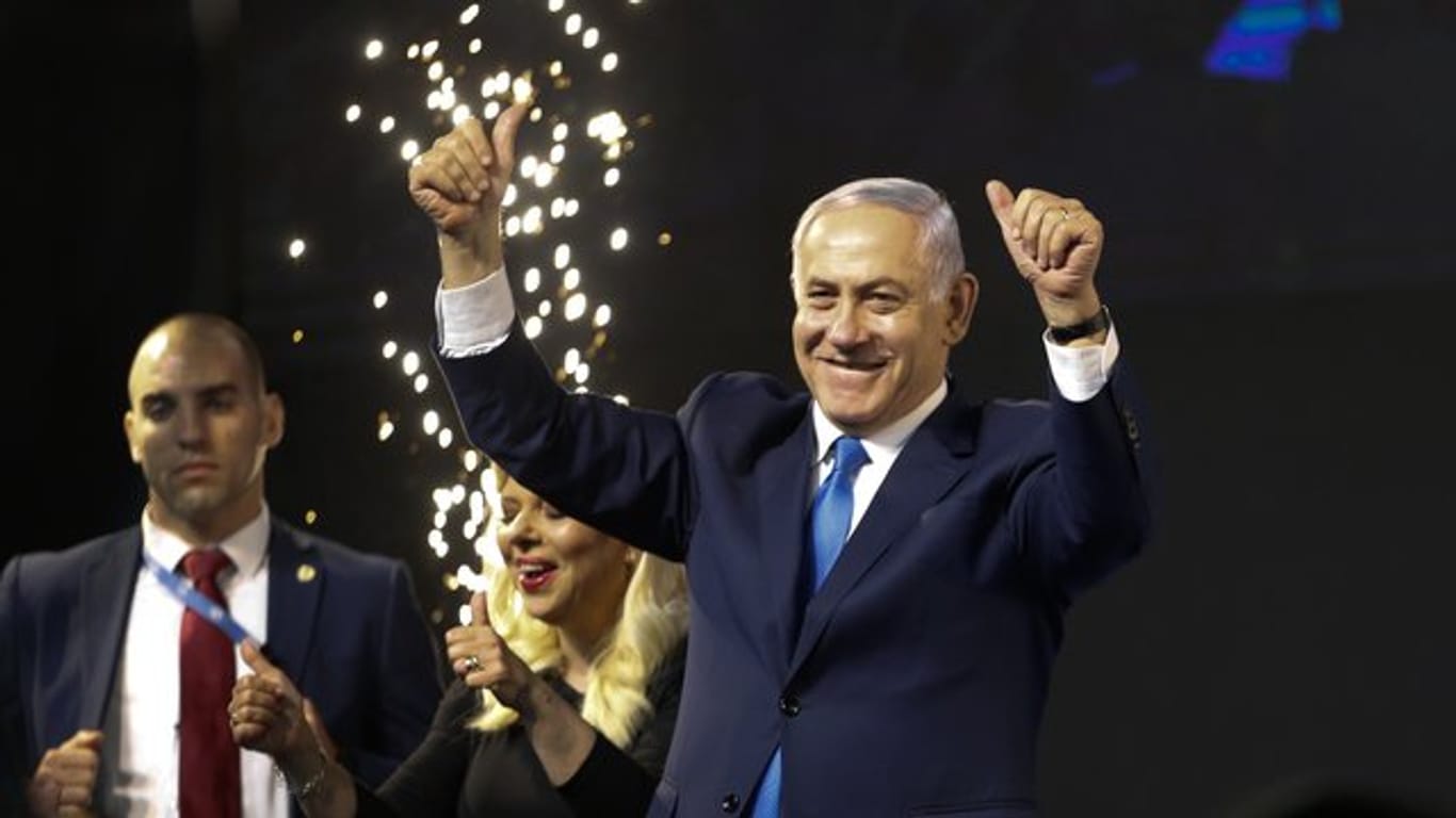Benjamin Netanjahu bemüht sich jetzt schon um die Bildung einer neuen Koalition.